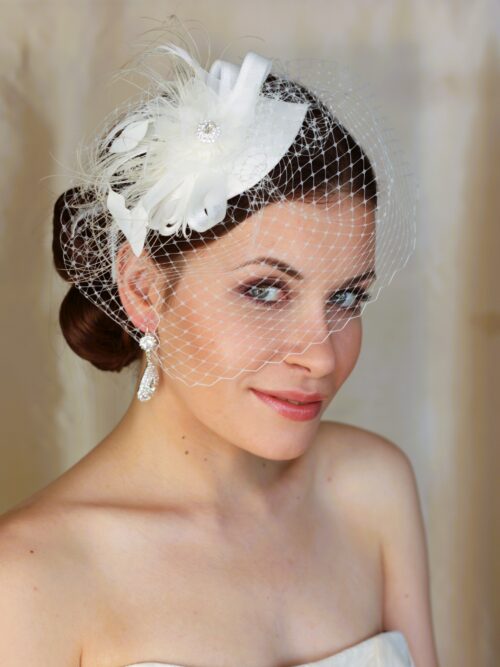 fascynator ślubny ivory z woalką