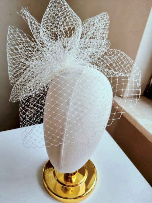 Przestrzenna woalka ślubna Bella