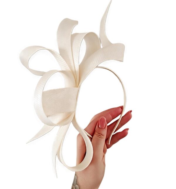 Ivory fascynator ślubny na opasce Cassie
